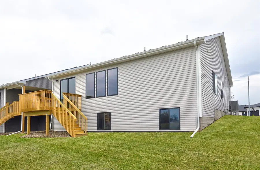 1163 NW Petersen Drive, Waukee, IA 50263 - Image #3