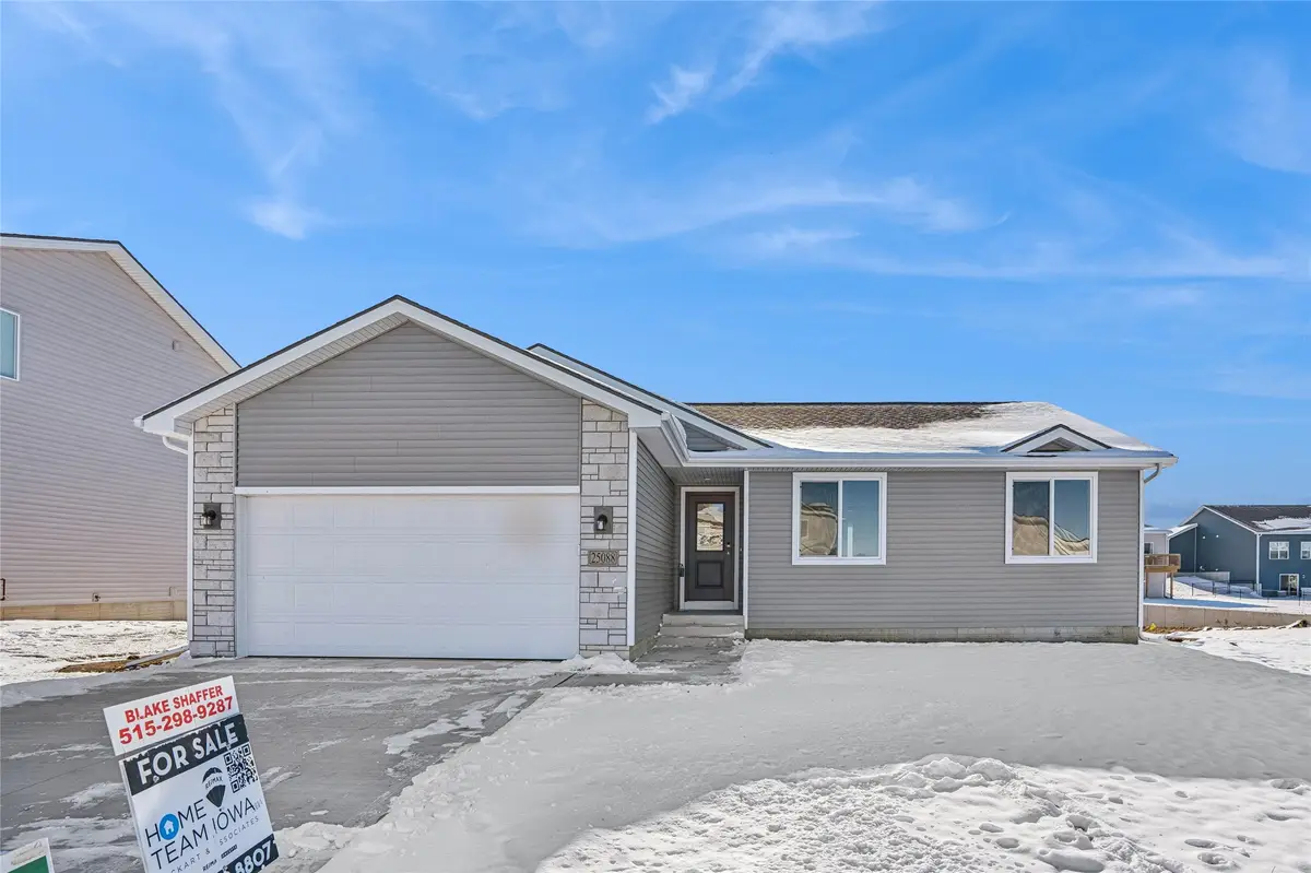25088 Bluebird Circle, Adel, IA 50003 - Image #1