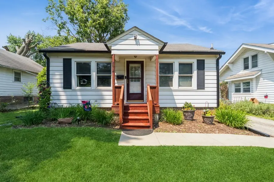 2614 40th Place, Des Moines, IA 50310 - Image #1