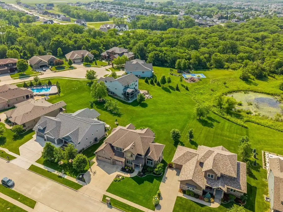 15016 Plum Drive, Urbandale, IA 50323 - Image #3