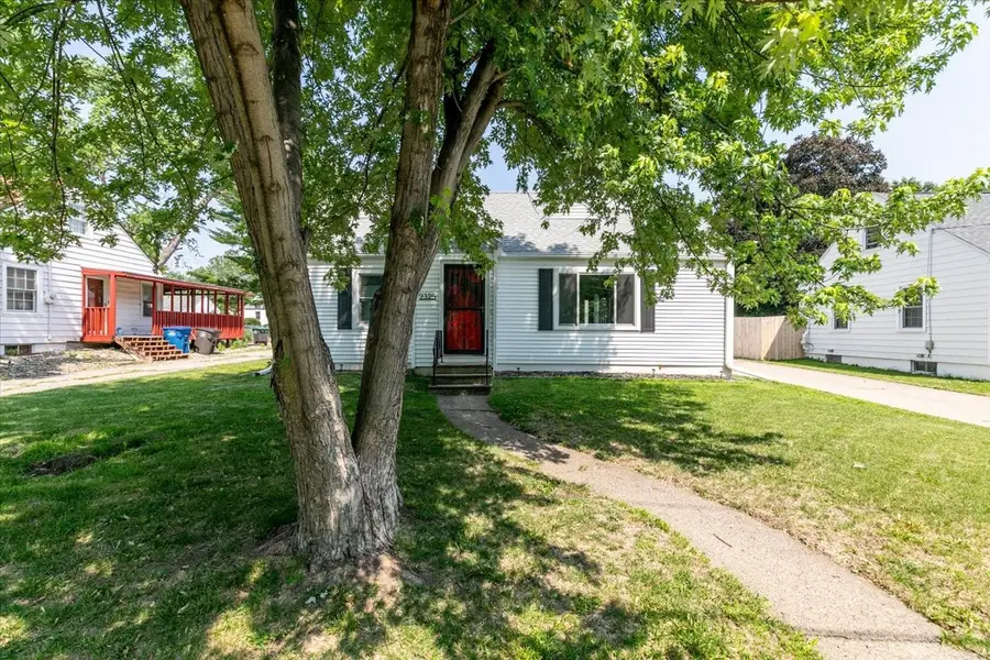 2325 61st Street, Des Moines, IA 50322 - Image #2