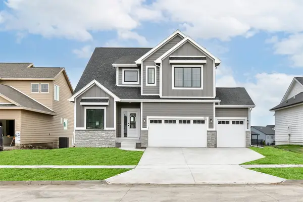 1511 NW Benjamin Drive, Ankeny, IA 50023