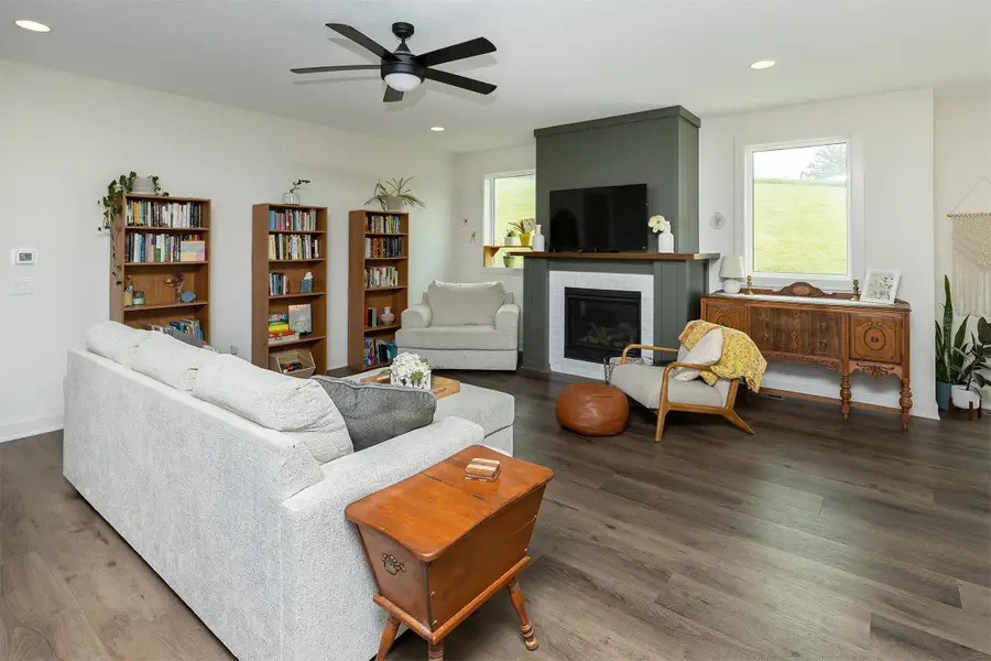 1302 S L Court, Indianola, IA 50125 - Image #3