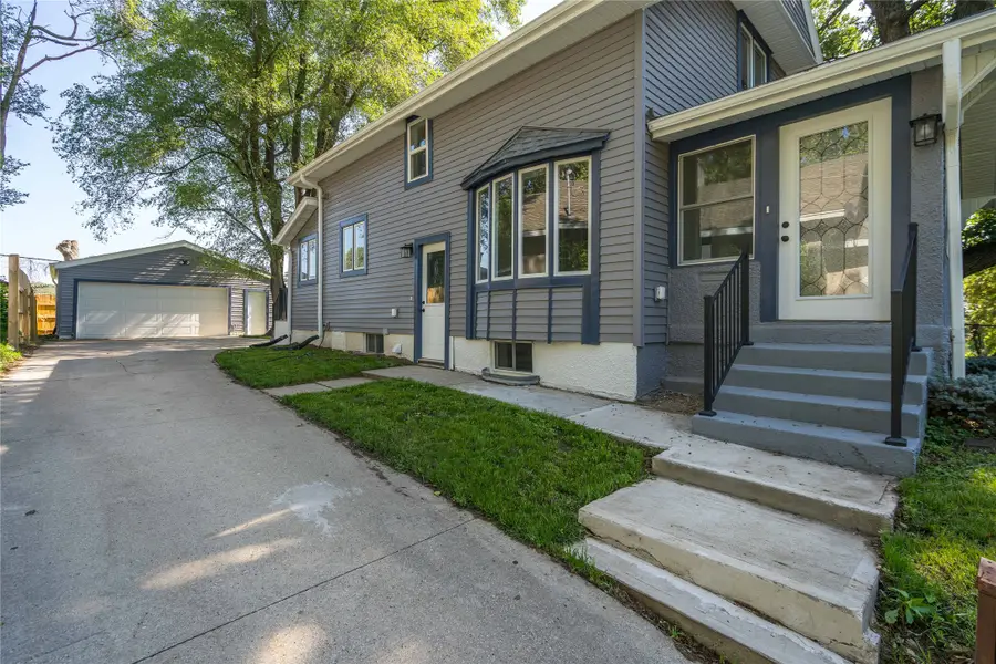 2715 Center Street, Des Moines, IA 50312 - Image #2