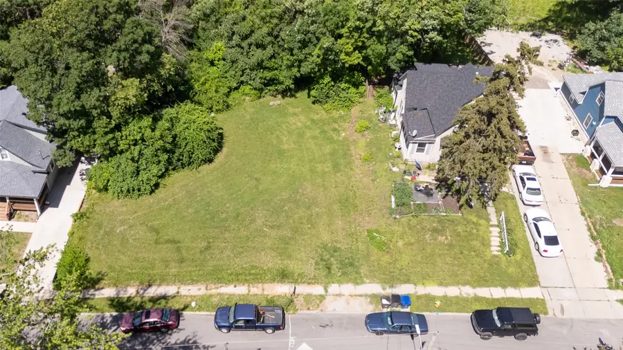 3146 8th Street, Des Moines, IA 50313 - Image #2