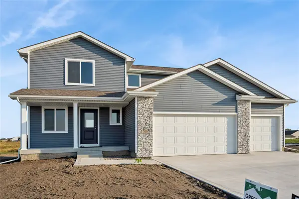 700 5th Street Nw, Bondurant, IA 50035