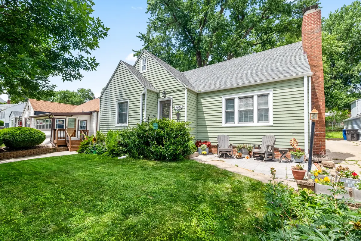 1209 Edgemont Street, Des Moines, IA 50315 - #1