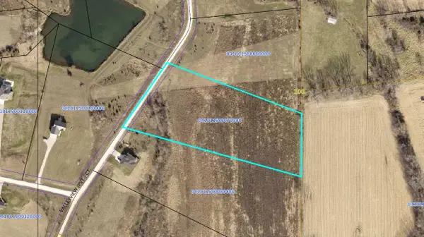 1232-1236 Valley View Court, Cumming, IA 50061