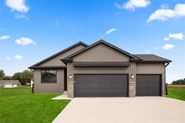 6524 NE George Avenue, Pleasant Hill, IA 50327