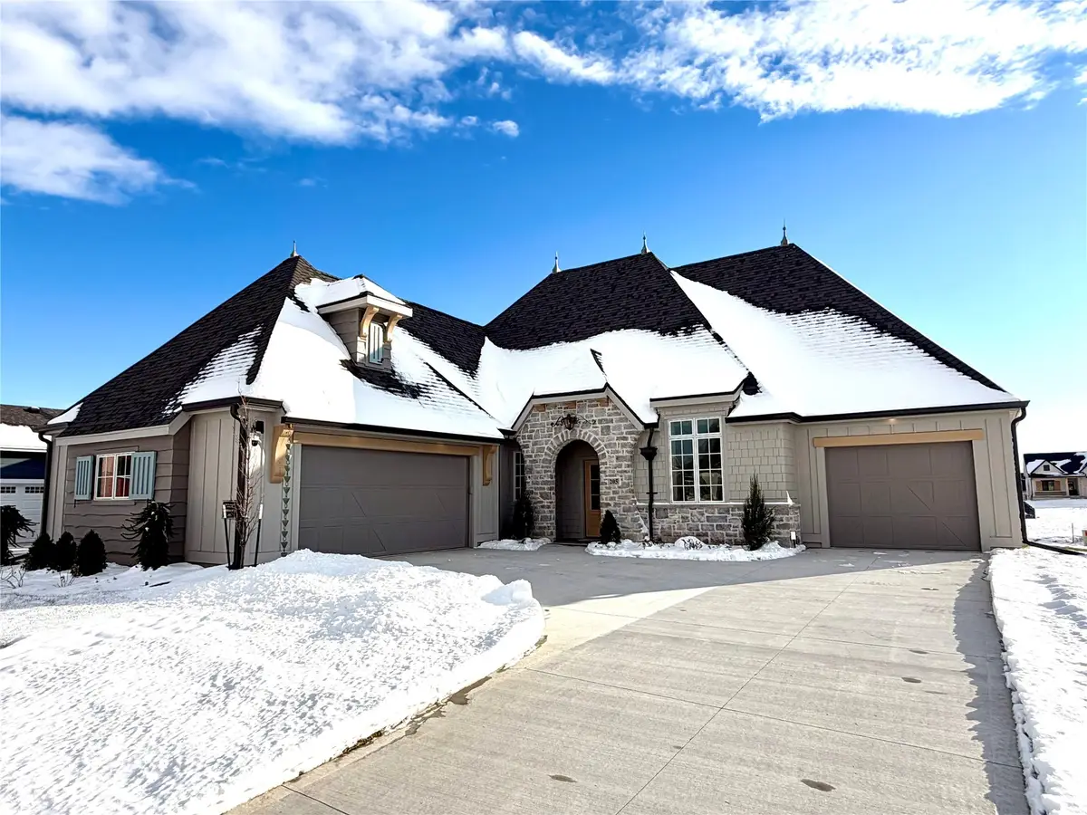 205 SW 17th Street, Ankeny, IA 50023 - #1