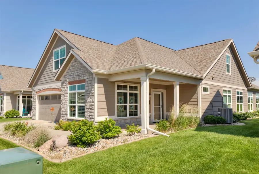 17475 Baxter Drive, Clive, IA 50325 - Image #2