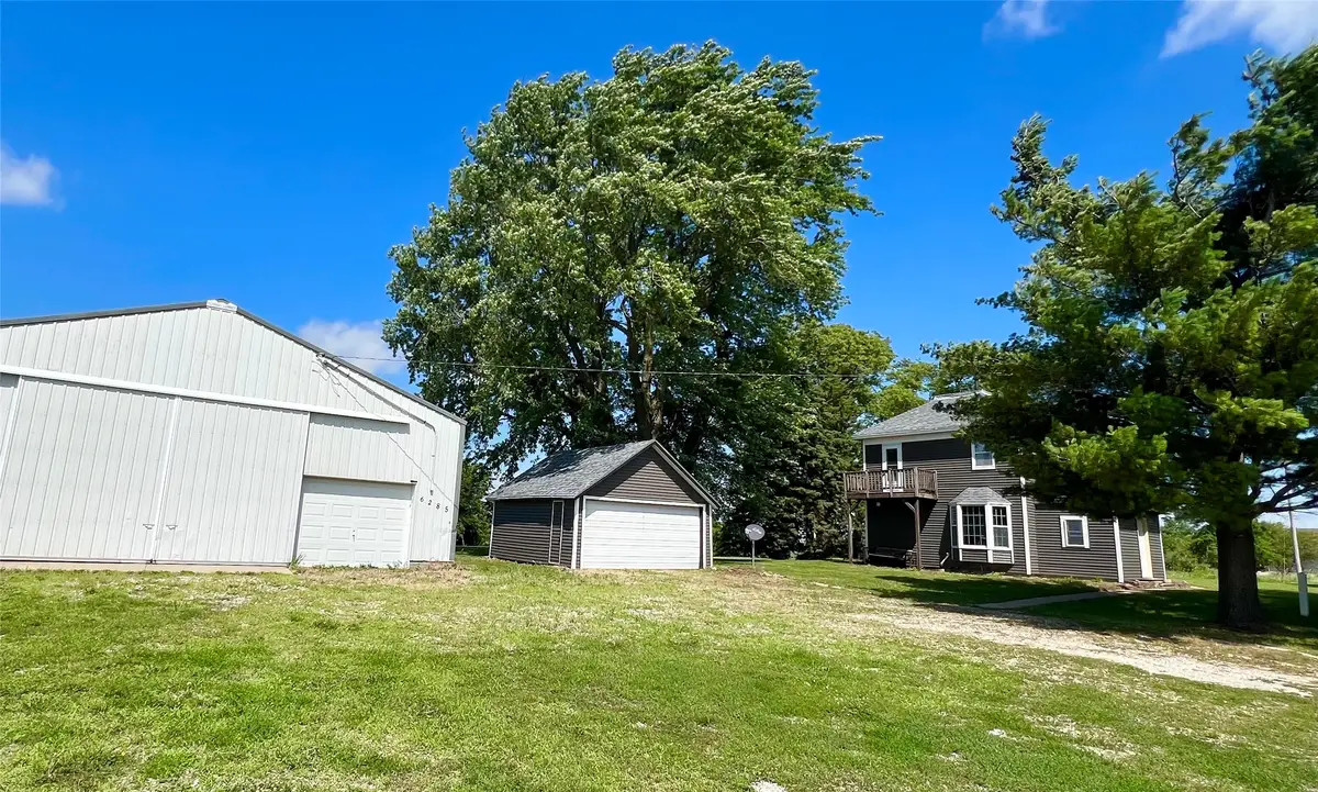 6285 E 28th Street N, Newton, IA 50208 - #1