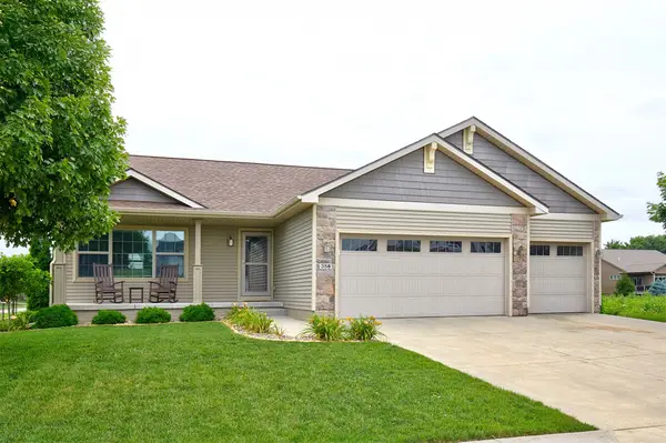 358 S 85th Street, West Des Moines, IA 50266