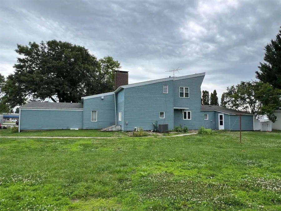 1826 Washington Street, Pella, IA 50219 - Image #3