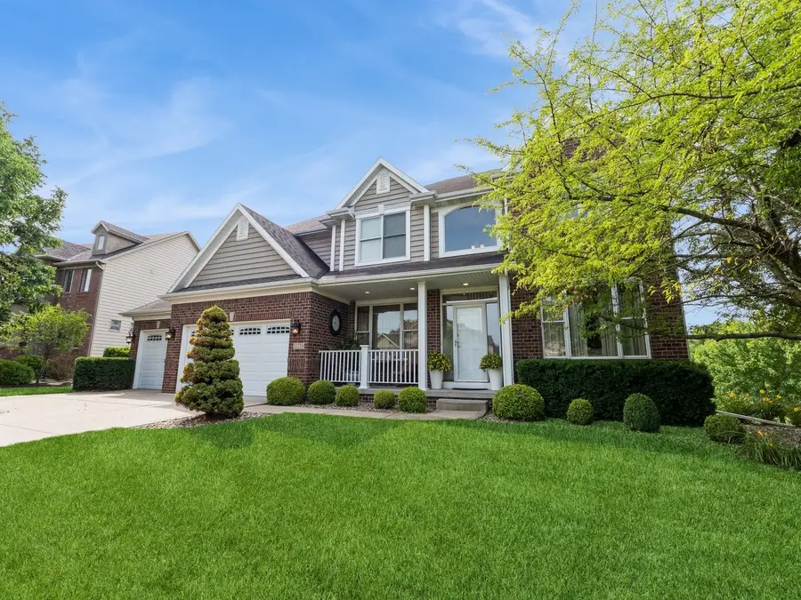 15220 Ridgemont Drive, Urbandale, IA 50323 - #2