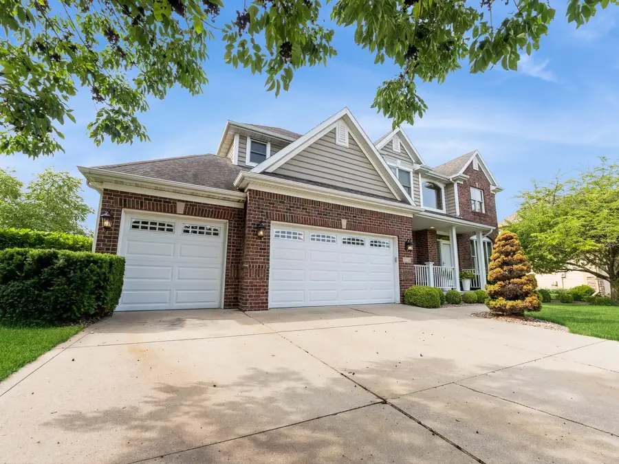 15220 Ridgemont Drive, Urbandale, IA 50323 - #3