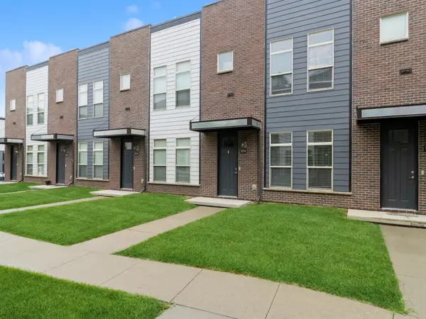 316 SW 6th Street #106, Des Moines, IA 50309