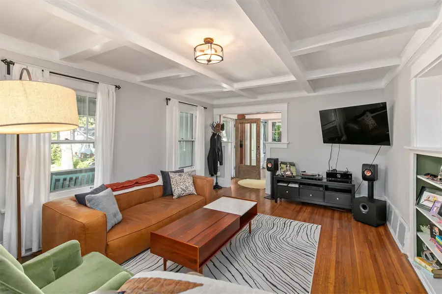 1659 Northwest Drive, Des Moines, IA 50310 - Image #2