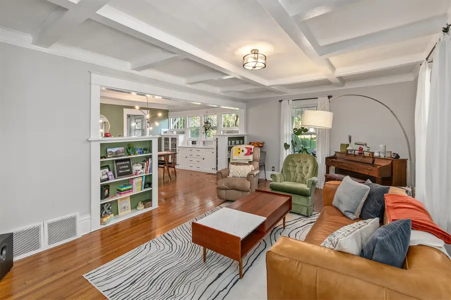 1659 Northwest Drive, Des Moines, IA 50310 - Image #3