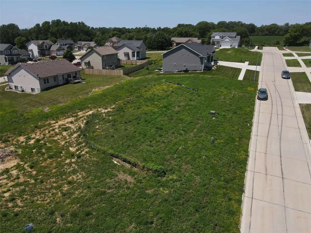 Lot 11 W Lincoln Place, Indianola, IA 50125 - Image #1