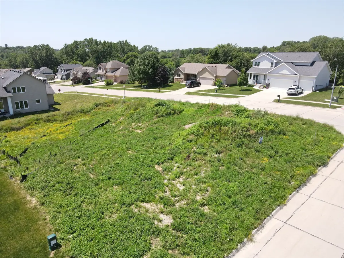 Lot 15 W Lincoln Place, Indianola, IA 50125 - Image #1