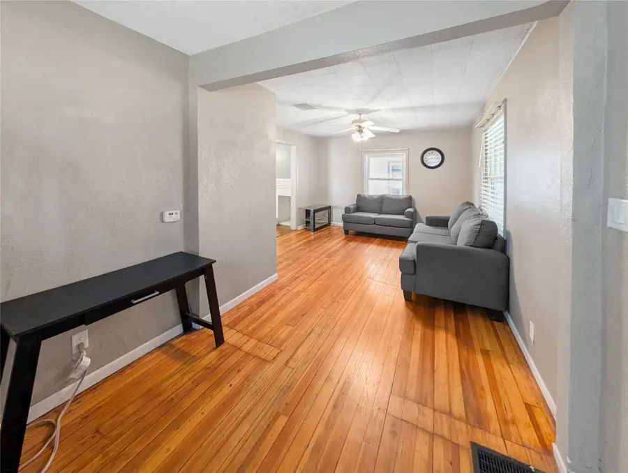 1010 W 5th Street, Perry, IA 50220 - Image #2