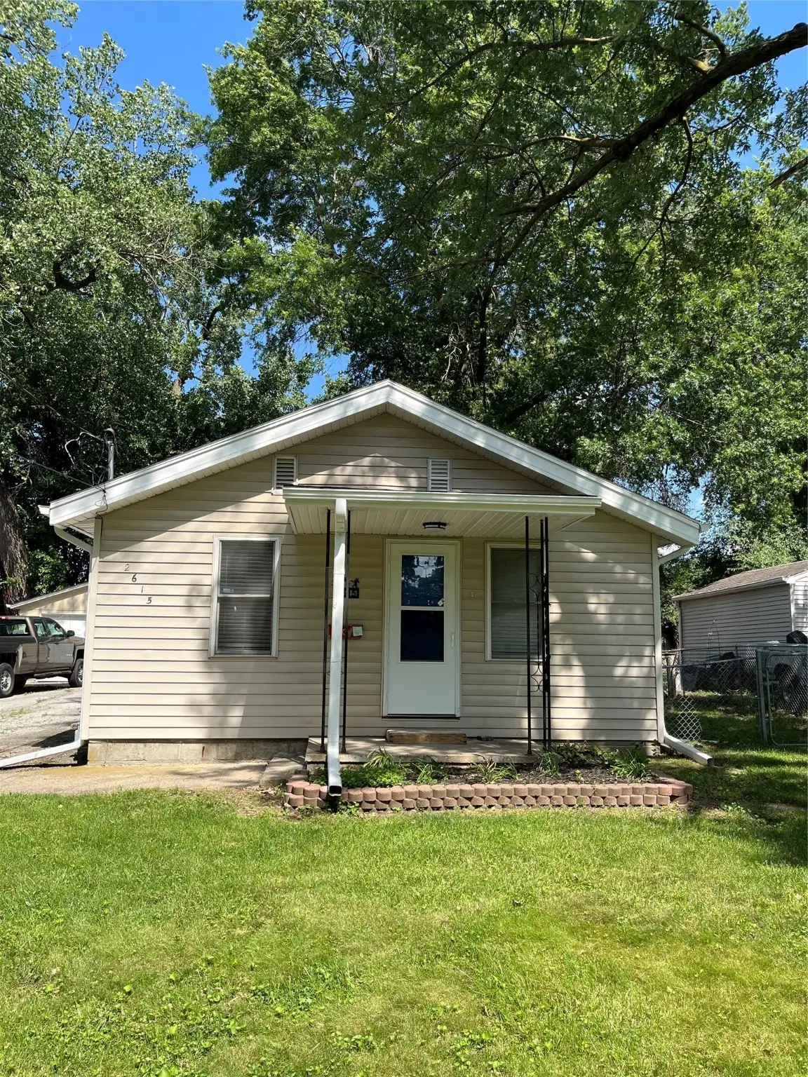 2615 59th Street, Des Moines, IA 50322 - Image #1