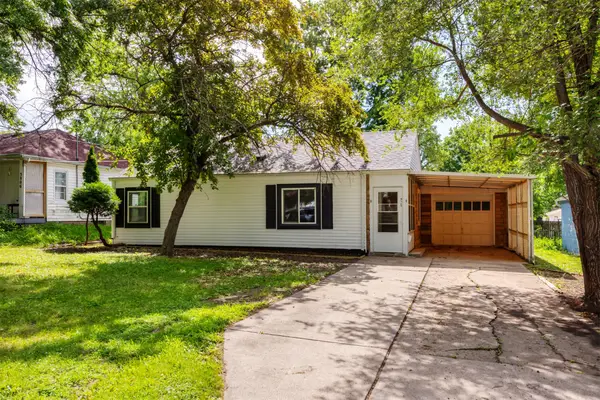 3912 53rd Street, Des Moines, IA 50310