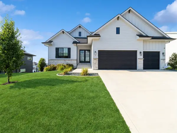 2013 Autumn Blaze Drive, Norwalk, IA 50211