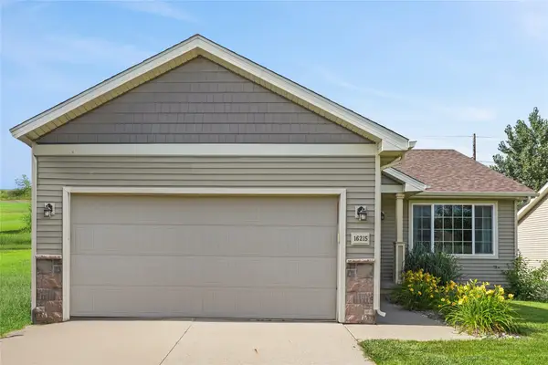 16215 Monroe Court, Urbandale, IA 50323