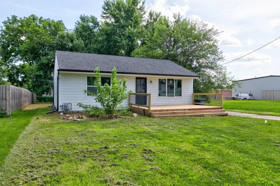 1437 E Pleasant View Drive, Des Moines, IA 50320 - Image #3