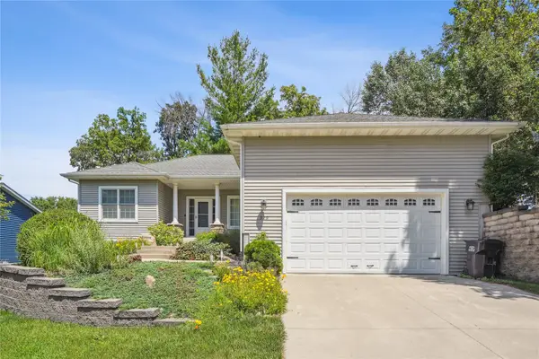 929 Sampson Drive, Nevada, IA 50201