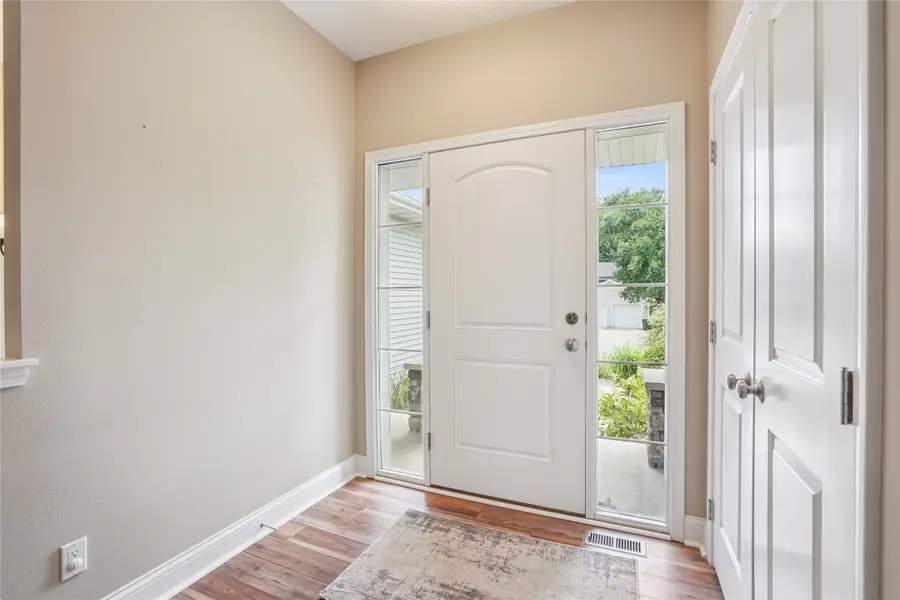 929 Sampson Drive, Nevada, IA 50201 - Image #3