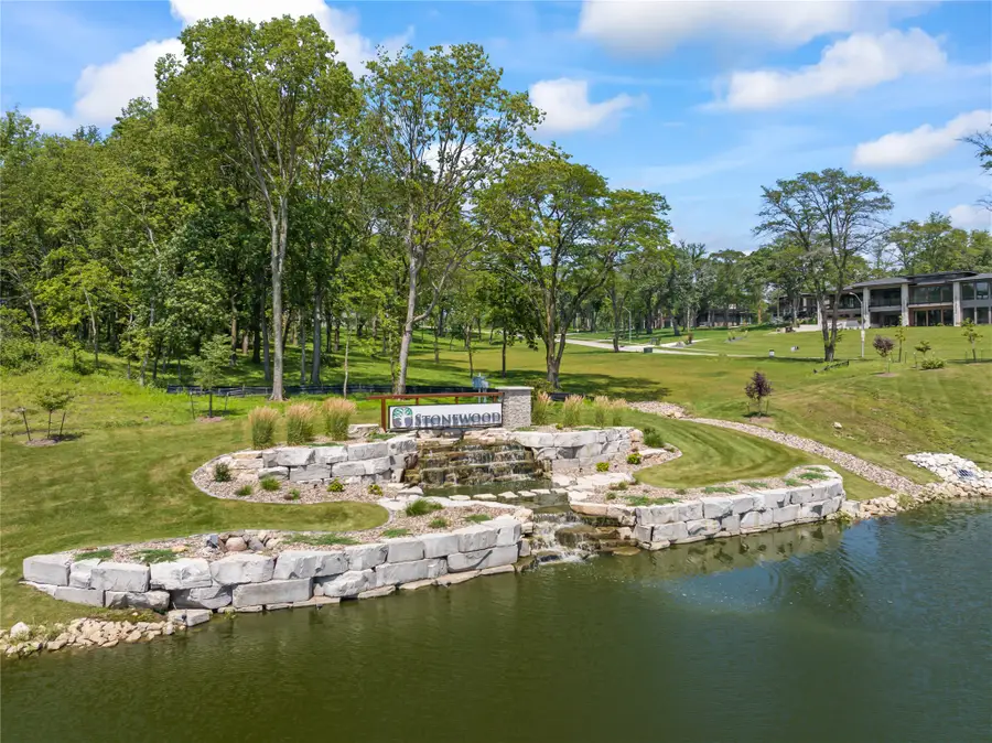 1471 S Timber Lane, West Des Moines, IA 50266 - Image #2