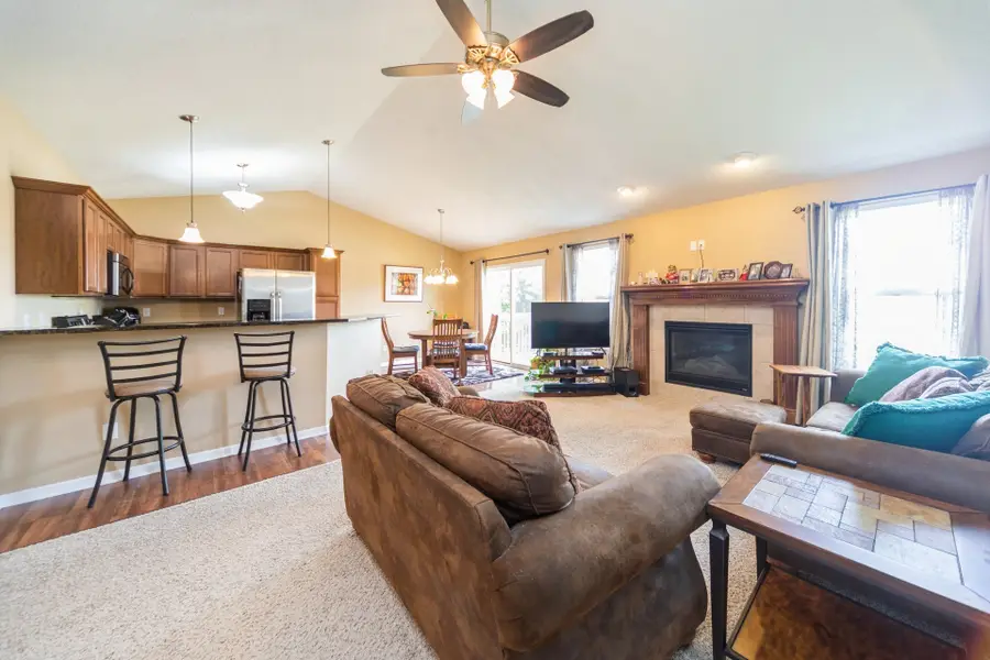 1870 SE Oxford Drive, Waukee, IA 50263 - Image #3