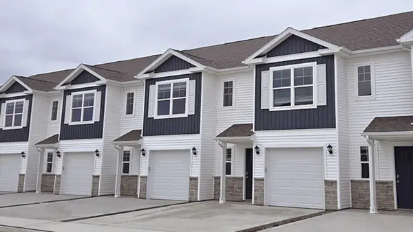 15363 Coyote Drive, Urbandale, IA 50111