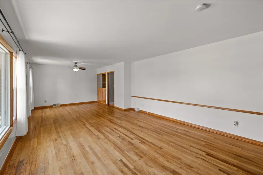 2131 70th Street, Windsor Heights, IA 50324 - Image #3