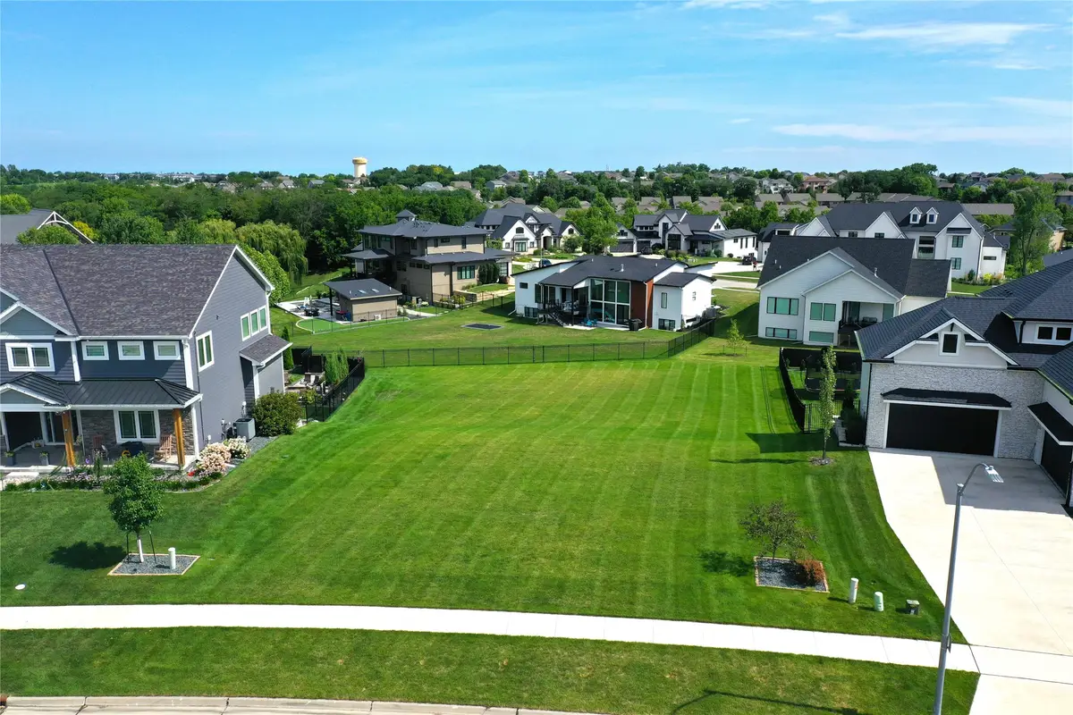 16687 Verona Hills Drive, Clive, IA 50325 - Image #1