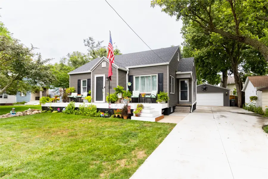 5011 Ovid Avenue, Des Moines, IA 50310 - Image #2