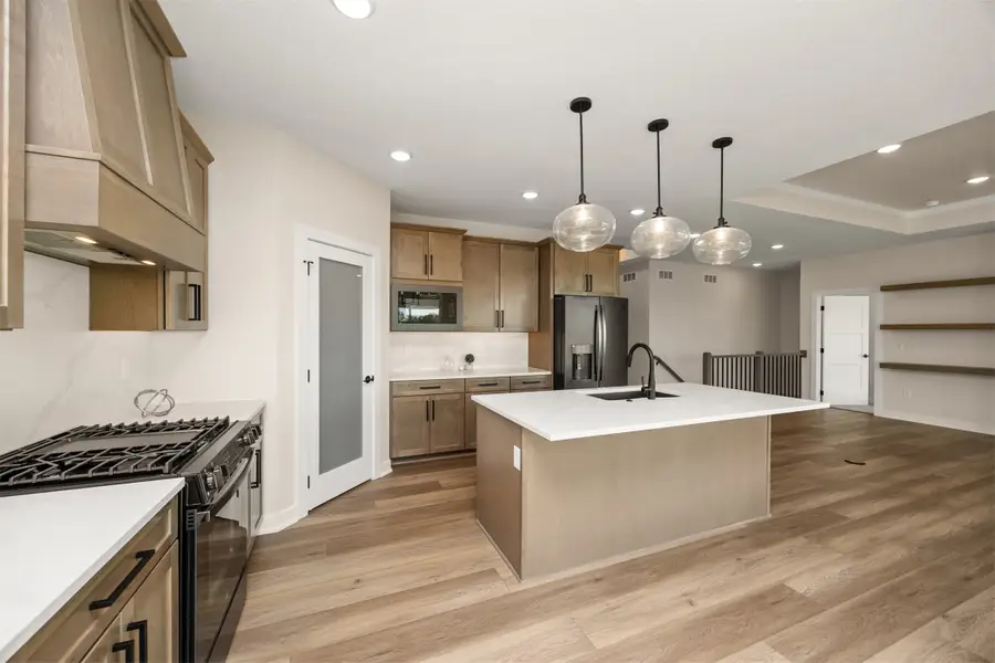 17215 Northview Drive, Urbandale, IA 50323 - Image #3