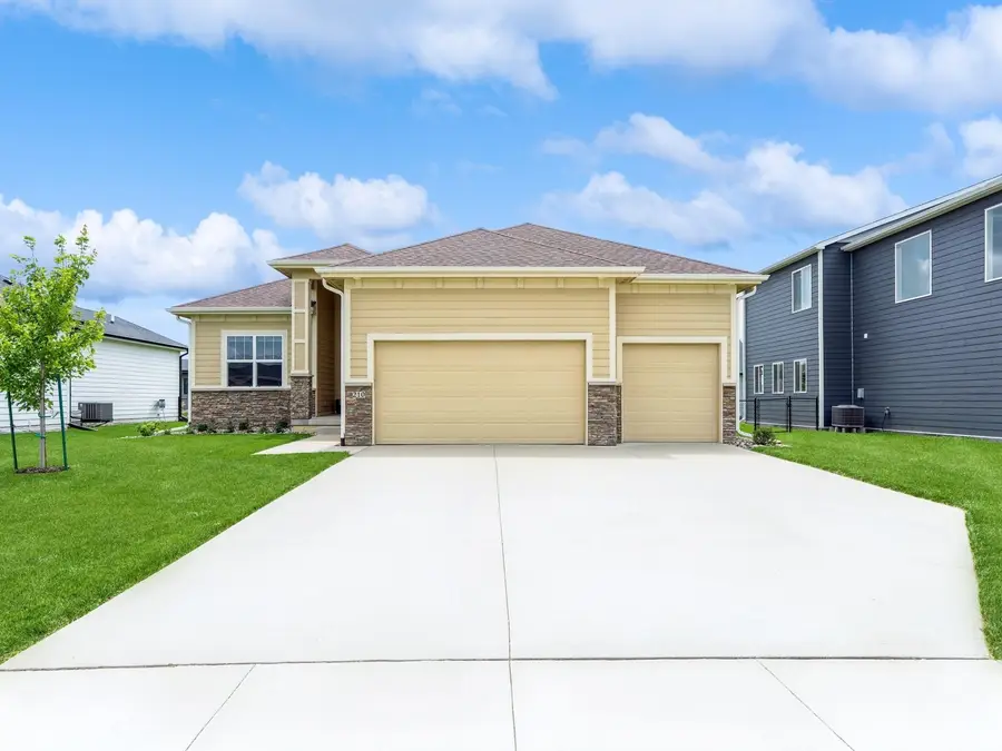 210 31st Street Se, Altoona, IA 50009 - Image #3