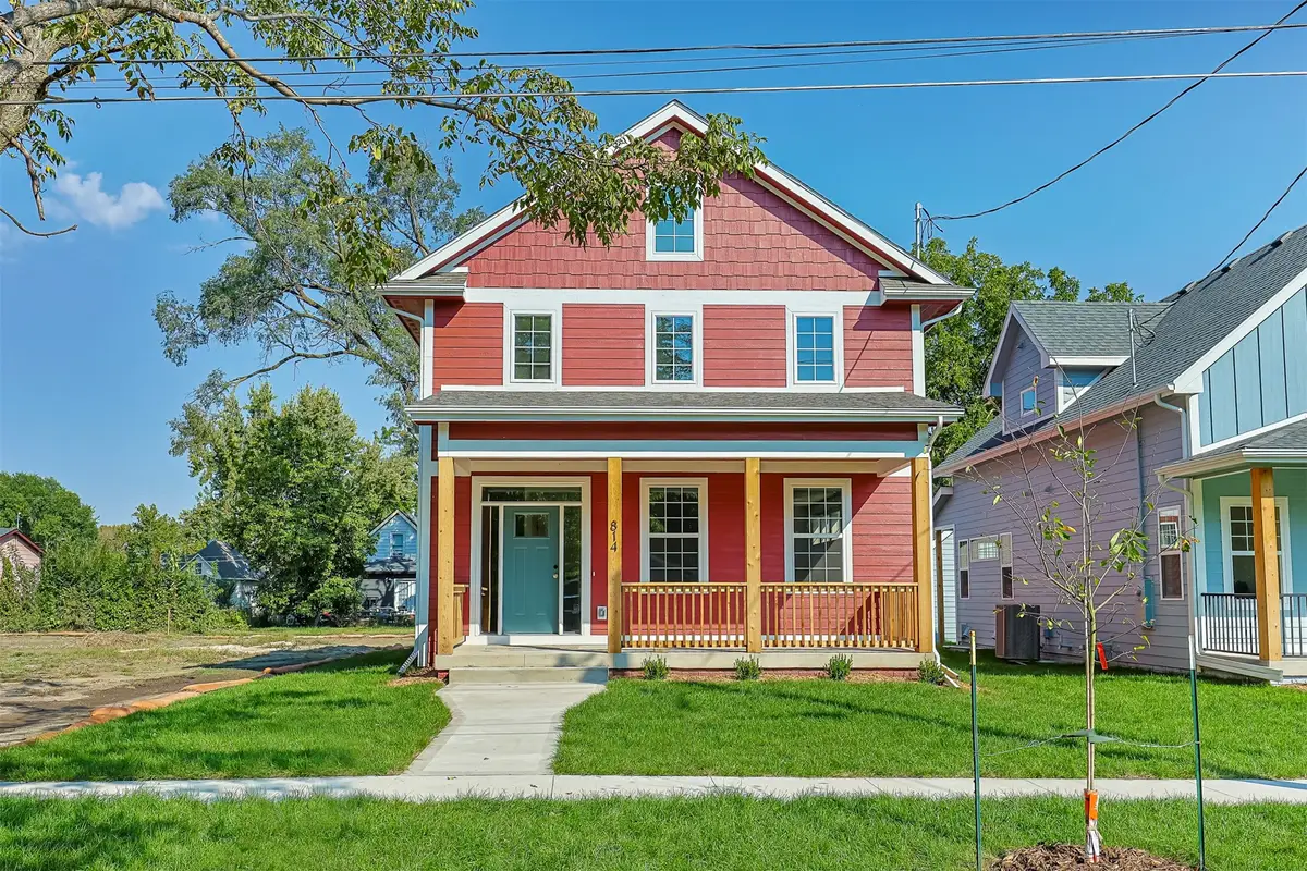 814 E Edison Avenue, Des Moines, IA 50315 - Image #1