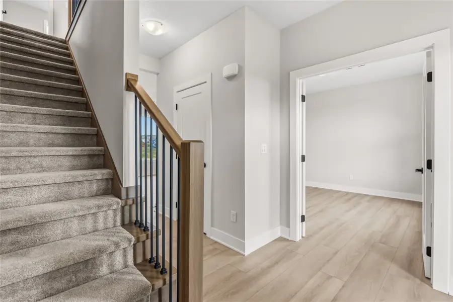 915 Hamilton Road, Waukee, IA 50263 - Image #3