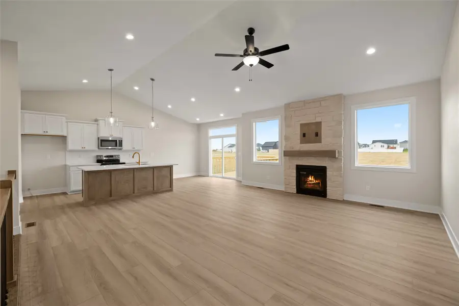 1201 Mulberry Drive Nw, Bondurant, IA 50035 - Image #3