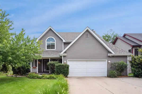 5517 Kensington Circle, Johnston, IA 50131