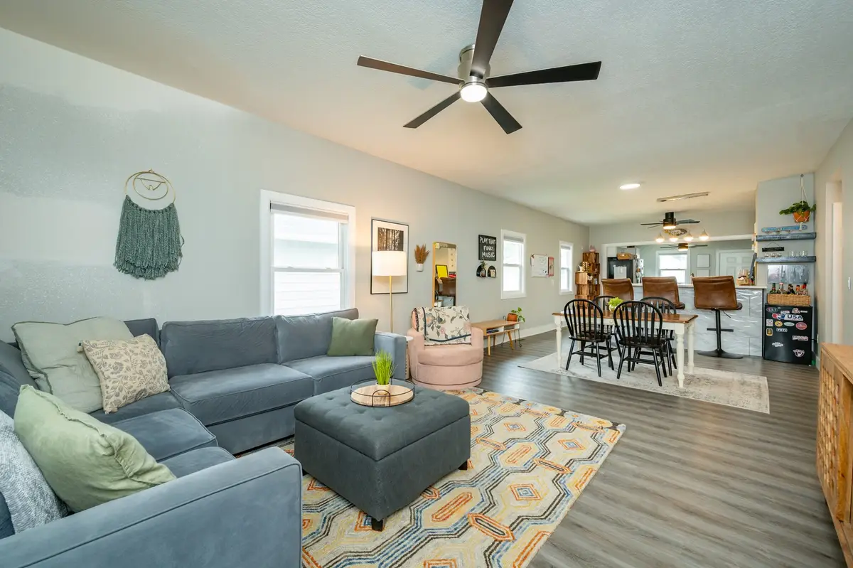 2317 Des Moines Street, Des Moines, IA 50317 - Image #1