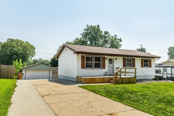 603 Parkwood Boulevard, Pleasant Hill, IA 50327