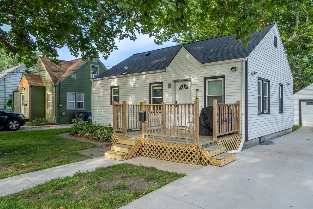 3938 1st Street, Des Moines, IA 50313 - Image #1