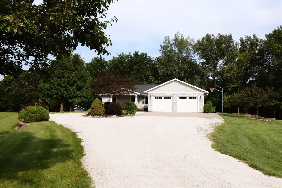 1217 Jasmine Place, Ogden, IA 50212 - Image #2