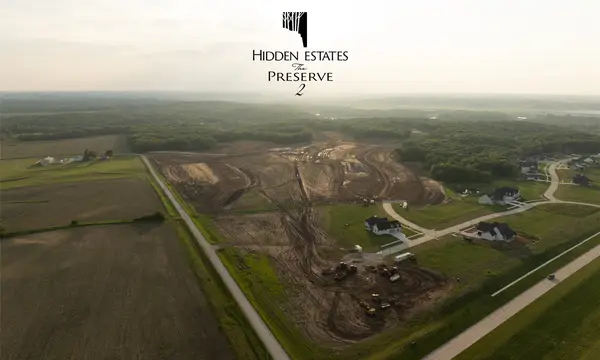 25 Sw Wild Bergamot Drive, West Des Moines, IA 50266